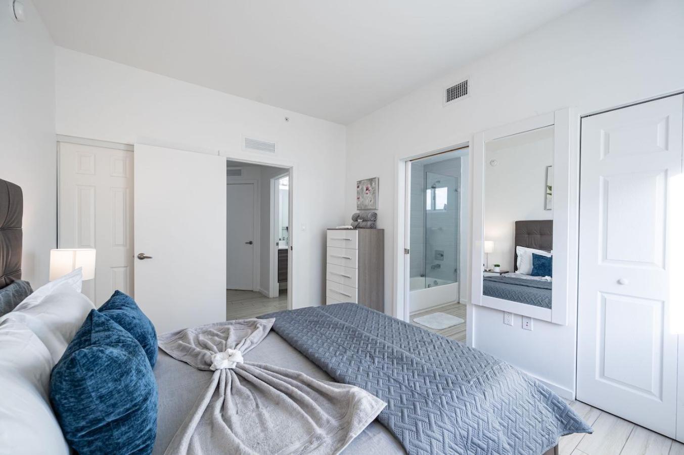 Subtle 2 Bed In Edgewater Downtown With Free Parking Apartment Miami Exterior photo